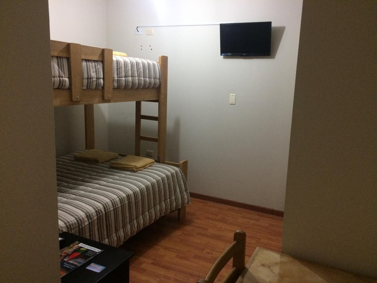Hospedaje De Los Reyes Huarmey Bagian luar foto