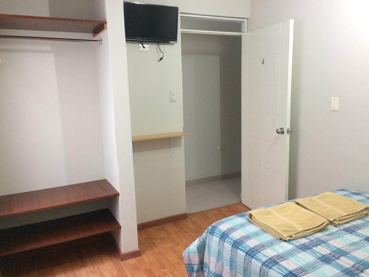 Hospedaje De Los Reyes Huarmey Bagian luar foto